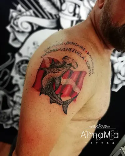 AlmaMia Tattoo - A Laracha