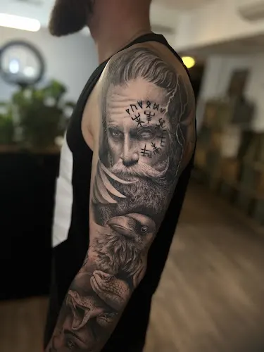 Santa Cruz Tattoo Club