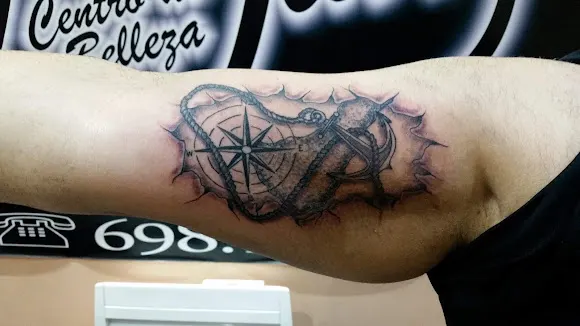 New Faces, Centro de Belleza, Tattoo Sudio