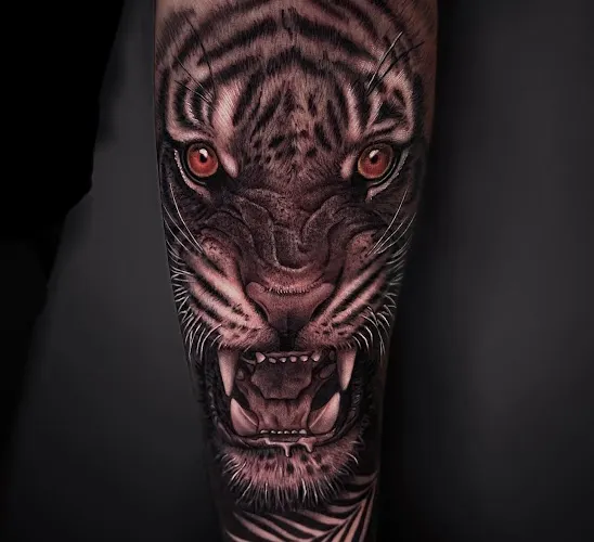 ELEVEN TATTOO