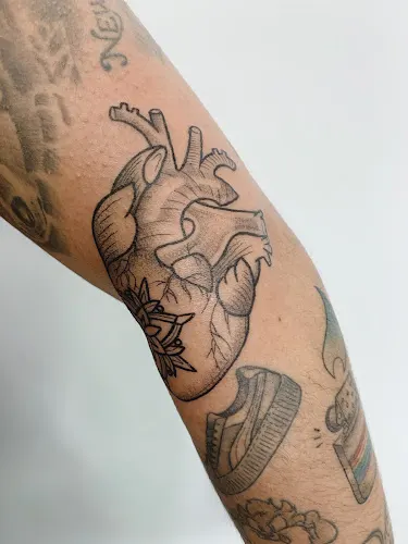 Veintidos Tattoo Studio