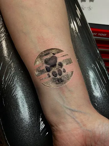 Tattoo blaekit- estudio de tatuajes - Ribadeo