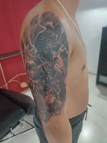 Grisú estudio de tatuajes