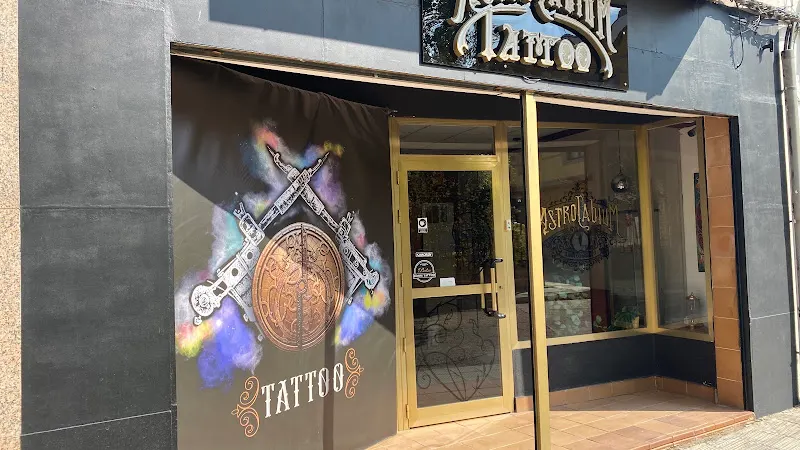 Astrolabium Tattoo - Mora