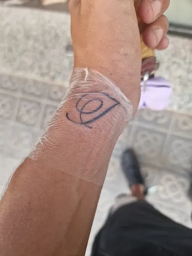 DROP Tattoo Studio Barcelona - Barcelona