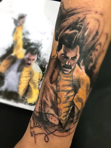 SATYR TATTOO STUDIO - Artes