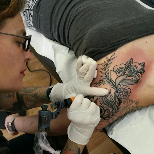 Salamandra Tattoo Family - Premiá de Mar