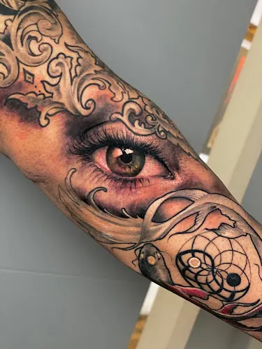 red rabbit tattoo shop - Barcelona
