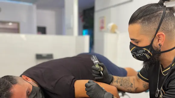 Golden Bro Studio