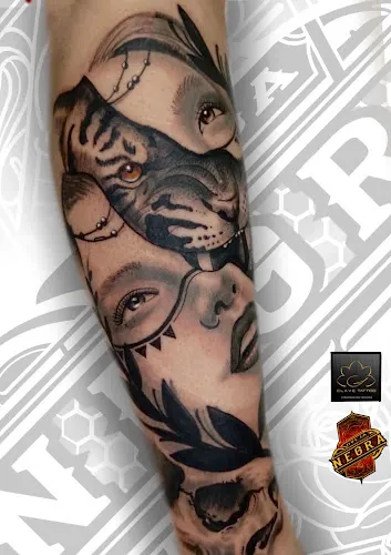 La Oveja Negra Tattoo