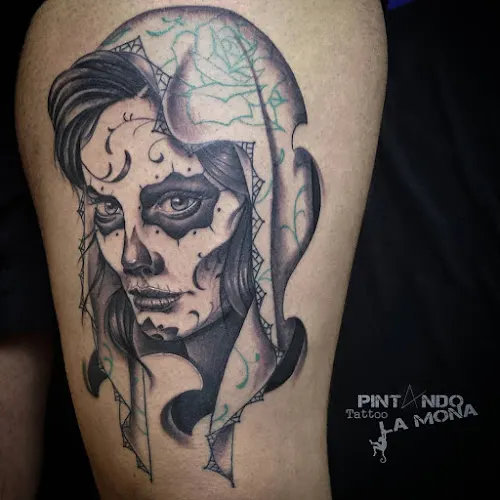 Pintando La Mona Tattoo - Toledo