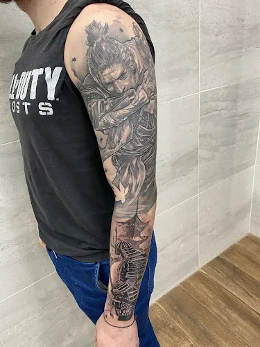 M Tattoo Estudio - Aguilar de la Frontera