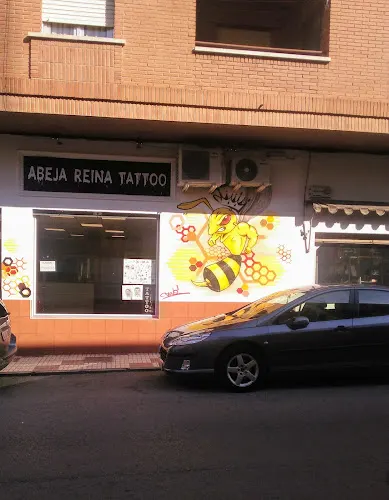 Abeja Reina Tattoo - Tarancón