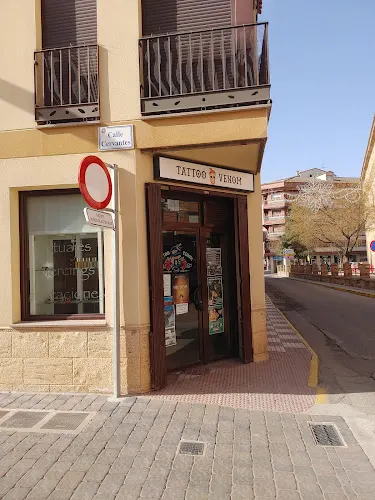 Tattoo-Piercing Venom - Madridejos