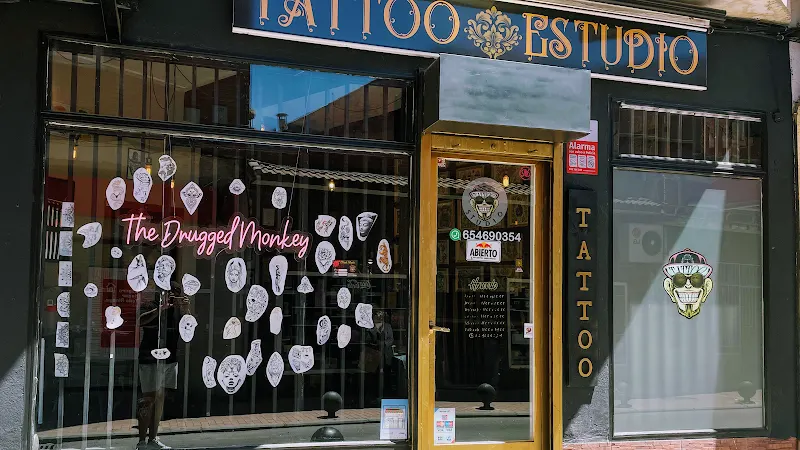 The Drugged Monkey Tattoo Studio - Mejorada del Campo
