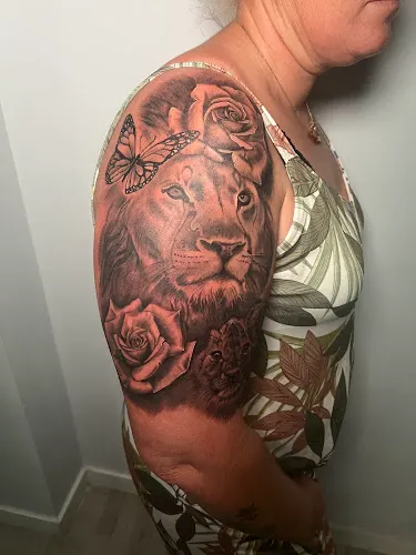 YOU&ME Tattoo Studio - Granada
