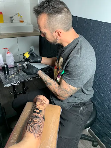 Super Saiyan Tattoo - Alcalá de Henares
