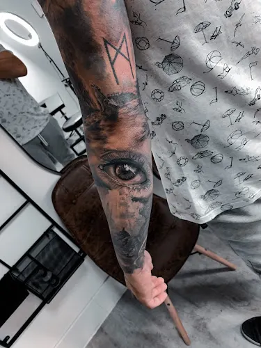 MADAFA TATTOO - Donostia-San Sebastian