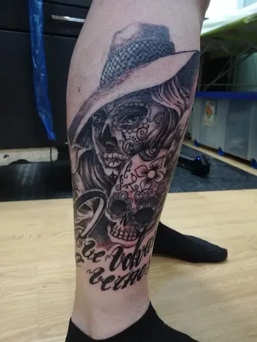 Statu Quo Tattoo Studio
