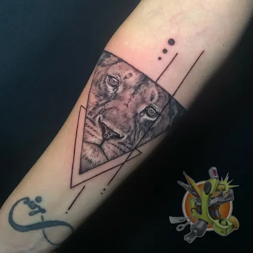 Estudio de tatuajes San Sebastián de los Reyes.TEZY TATTOO & Piercing