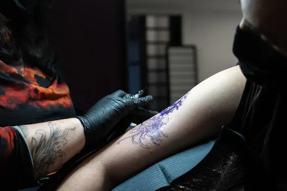 Lacuart Studio • Tatuajes • Estudio Privado - Zaragoza