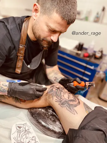 Fuego Santo Tattoo - Tienda de piercings y tatuajes en Donostia-San Sebastian