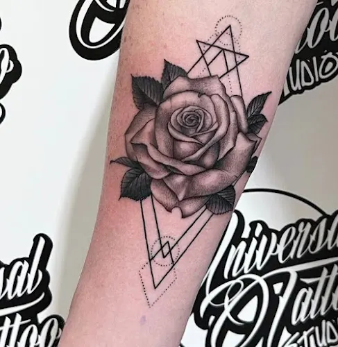 Universal Tattoo Cala D´Or - Estudio de tatuajes en Santanyi