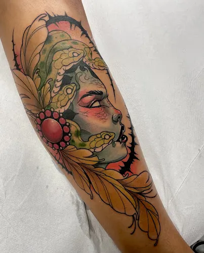 INK&BLOOD TATTOO PARLOUR