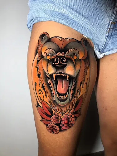 La Rivera Tattoo - La Oliva