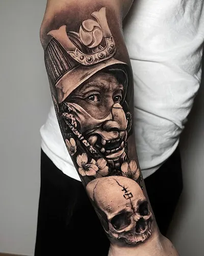 The Club Tattoo & Barber | Tatuajes Málaga