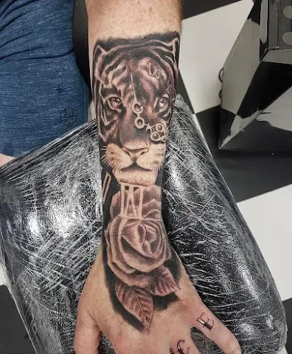Jacks Tattoo & Piercing Studio Benalmadena