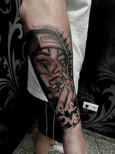 Arte Eterno tattoo - Nerja