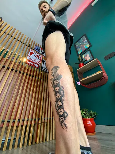 Zambra Tattoo & Gallery - Nerja