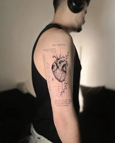 Canovu Tattoo