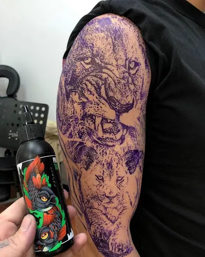 Supra tattoo equipment