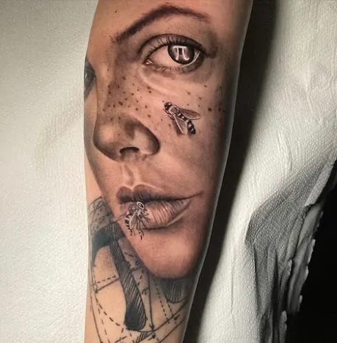TATUAJE MALAGA- STRONG TATTOO STUDIO