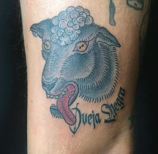 Kaos Tattoo - Bullas
