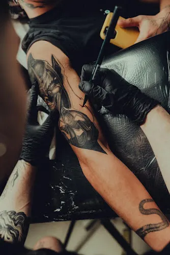 Atom X | Supply de material de tatuaje | Formaciones & Seminarios | Estudio de Tatuajes y Piercing en Murcia | - Alcantarilla