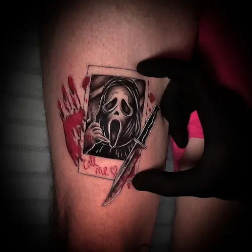 13 Lágrimas tattoo - Estudio de tatuajes en Murcia