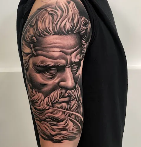 Inkubus Art Space (Tattoo, Piercing, Laser, Art Space) - La Rinconada