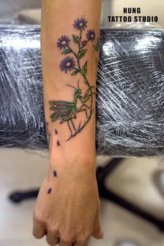 Hung Tattoo Studio