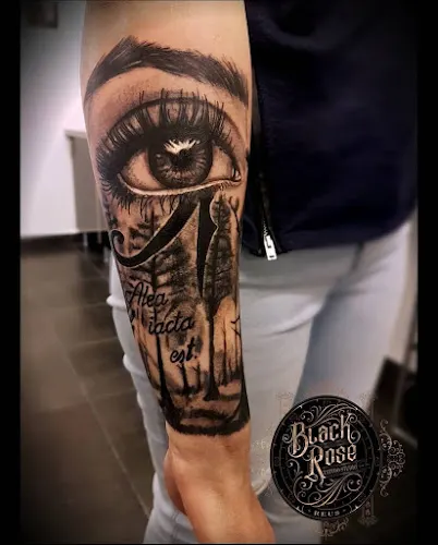 Black Rose Tattoo Studio