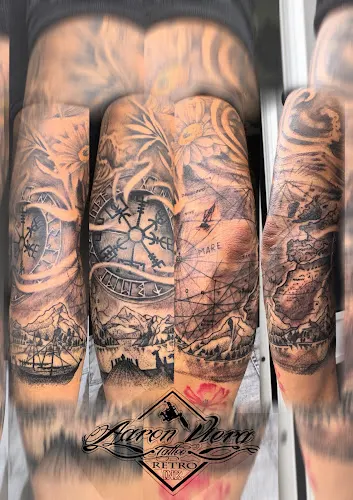 Retro ink tattoo - Los Realejos