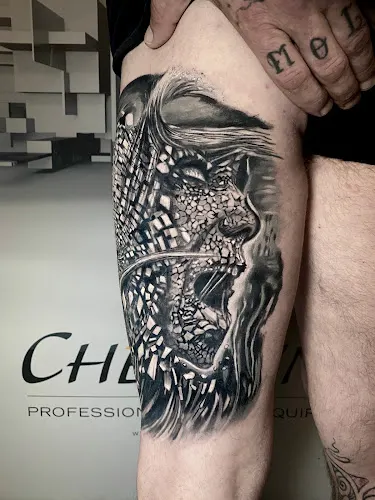 Krises Tattoo & Piercing Tenerife