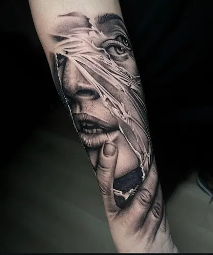 Tatuajes en Puerto de la Cruz MARLIN TATTOO- Puerto de la Cruz