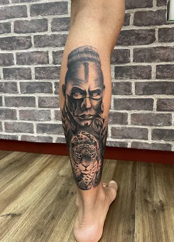 Distrito 11 Tattoo and Barbershop - Los Realejos