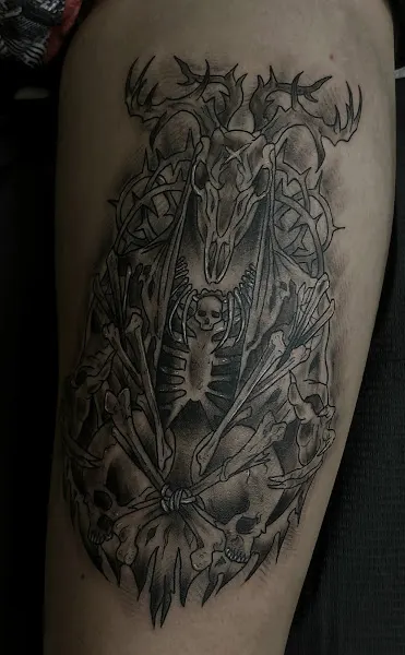 Santa Tinta Tattoo y Piercing - Toledo