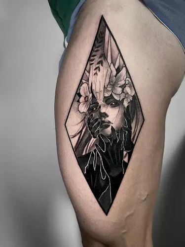 Salem Art Tattoo