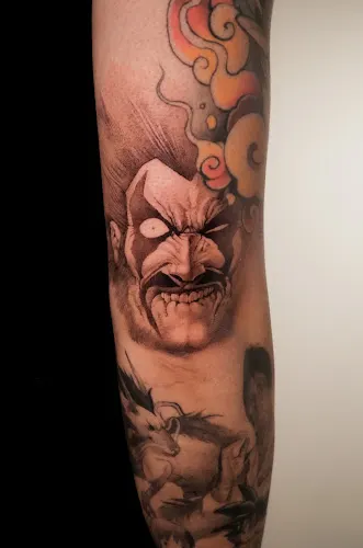 ISOMETRIC GALLERY TATTOO - Zaragoza