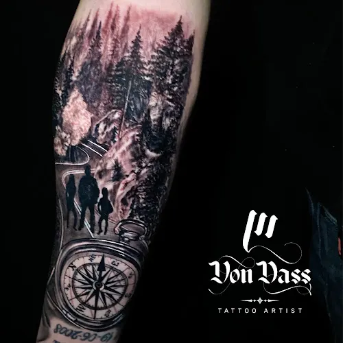 Von Dass Tattoo Studio - Navalcarnero